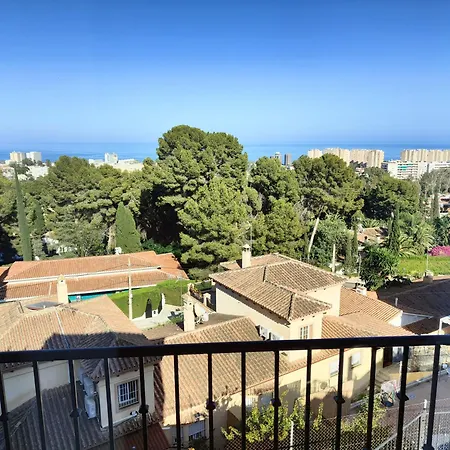 Camino Del Pinar, Dom wakacyjny Torremolinos